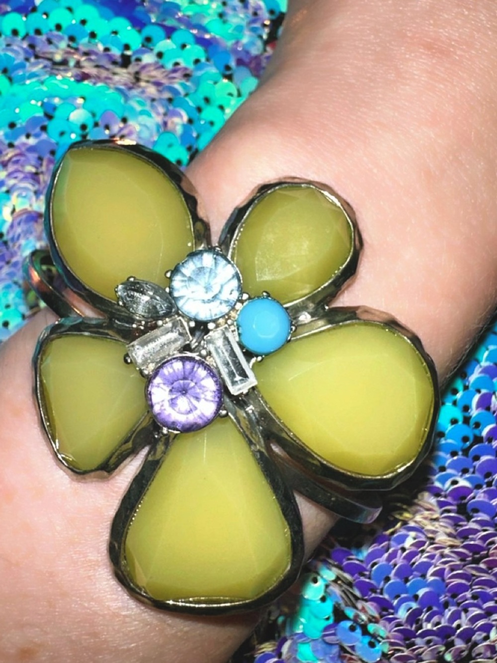 F21 • Y2K Floral Cluster Rhinestone Cuff Bracelet